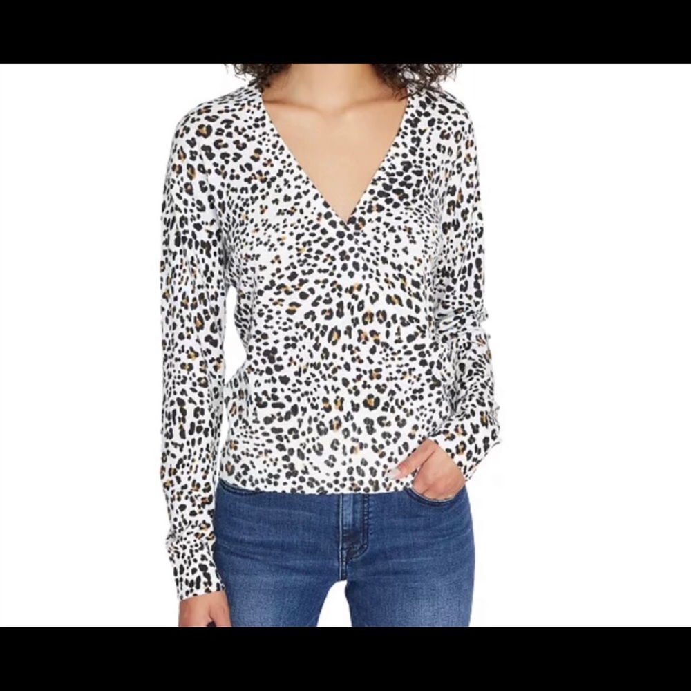 Sanctuary leopard print sweater. Size small. NWOT.